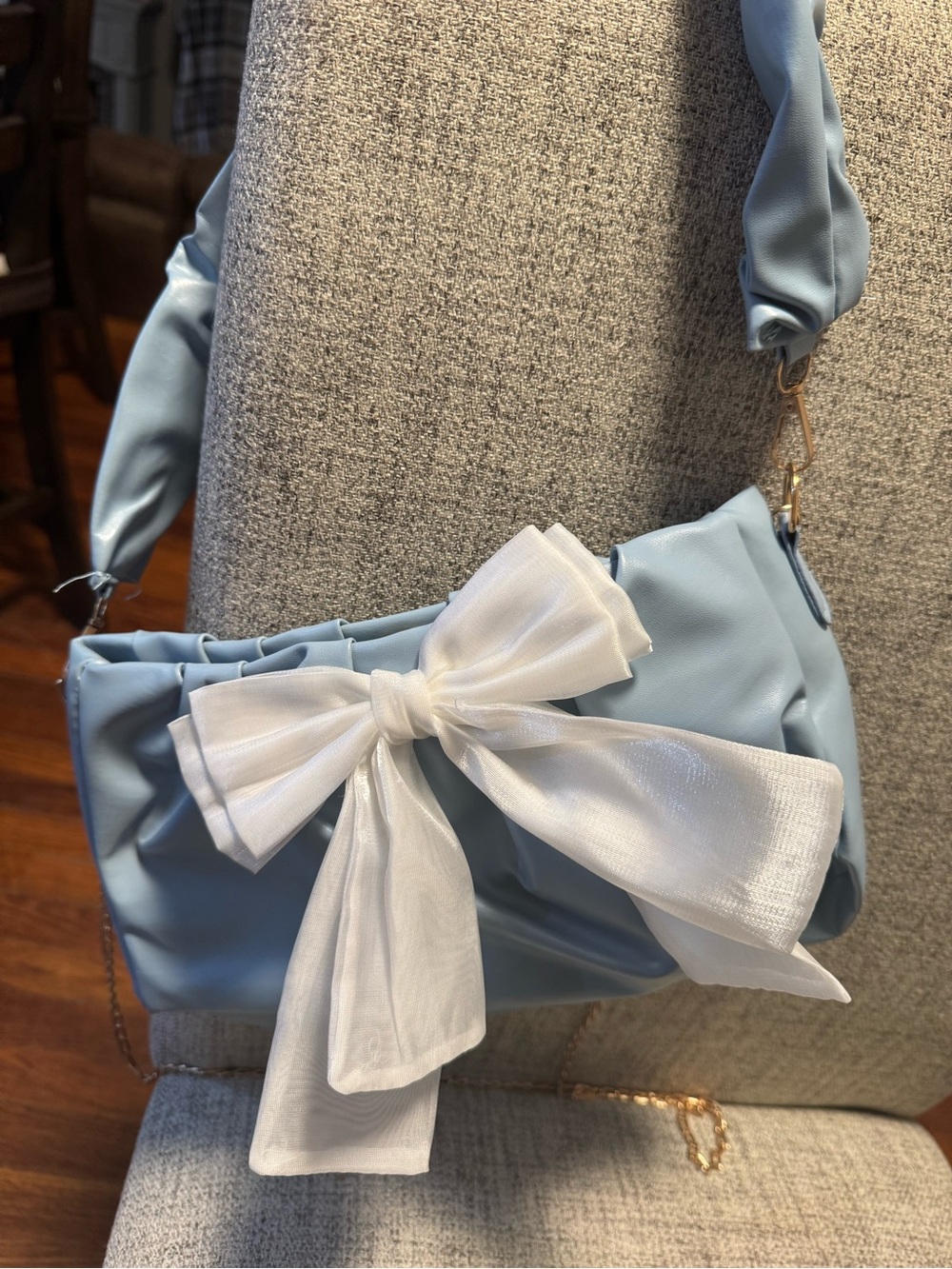 Light Blue Bow Accent Shoulder Bag